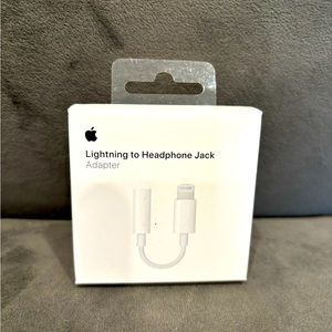 Apple Lightning to Headphone Jack Adapter
